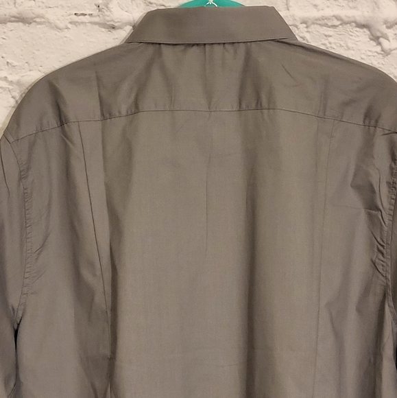 ⬇️🍾💝Men's Galaxy Button Down Long Sleeve Shirt - Picture 3 of 8